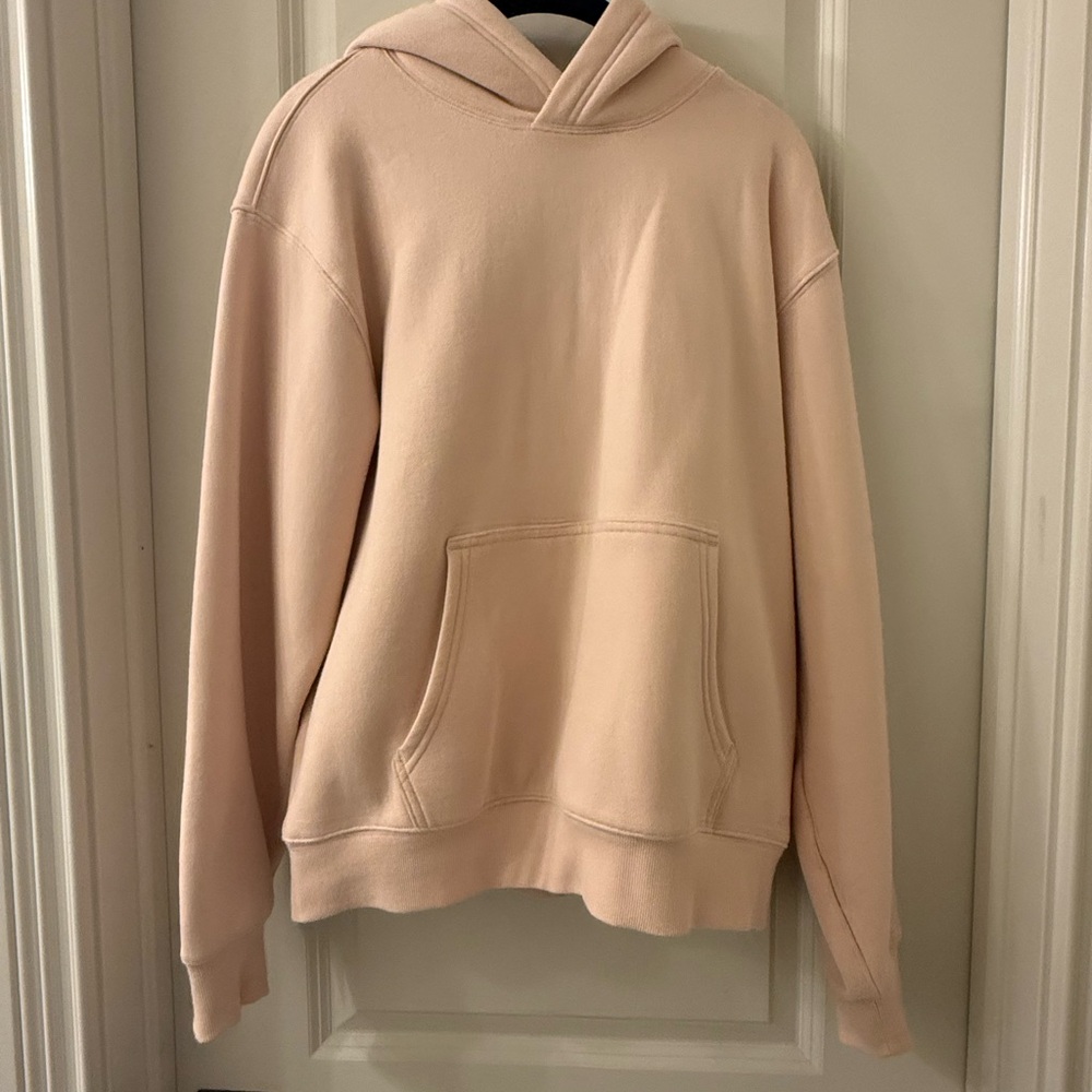 Aritzia light pink sweat fleece hoodie